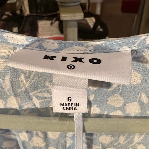 RIXO Light Blue and White Patterned Dress Size 6 - Picture 5 of 8